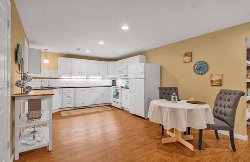 Johnstown House | Johnstown Country Escape, minutes from everything
