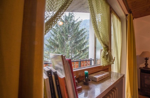 Dolonne Apartment | JOIVY Apt For 7 With Terrace And Exceptional Location