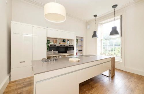 Bonnington Apartment | JOIVY Exclusive house with free parking