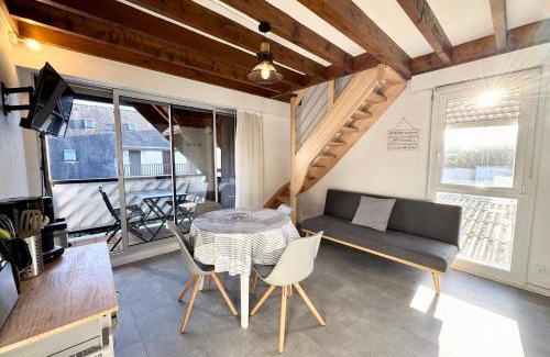 Locmariaquer Apartment | Joli duplex cocooning À 2 pas du port