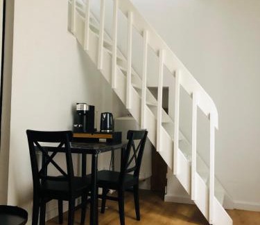 Faubourg North Apartment | Joli duplex