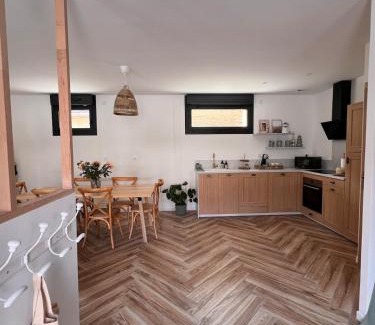 Airan House | Joli gîte familial