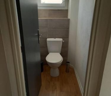 Castres Apartment | Joli studio à 5mn du centre-ville avec parking privé