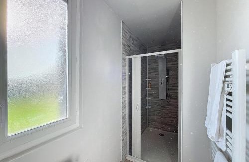 Saint-Aubin-de-Blaye Apartment | Joli Studio proche CNPE du Blayais