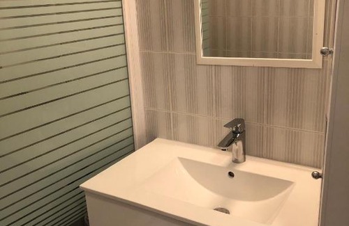 Moriani-Plage Apartment | Joli T2 les pieds dans l’eau , piscine tennis.