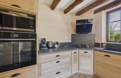 Mauzens-et-Miremont House | Jolie maison avec jacuzzi pour 8 personnes