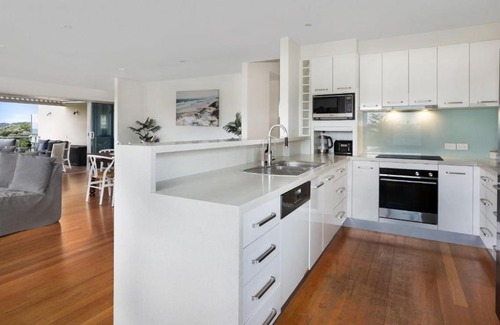 Kiama Downs House | Jones Waterfront Beach Escape