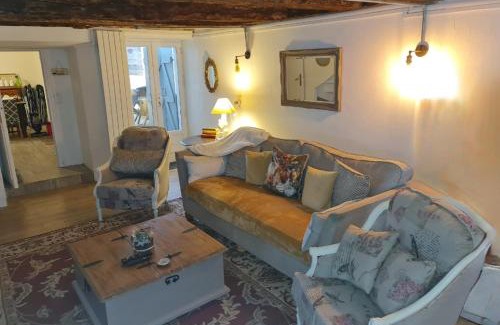 Josselin House | JOSSELIN CHURCH VIEW .