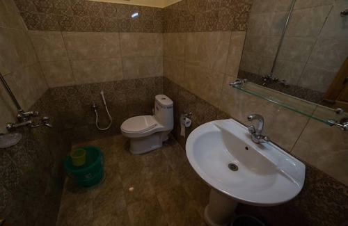 Hunza Hotel | Jovenna Resort Gulmit