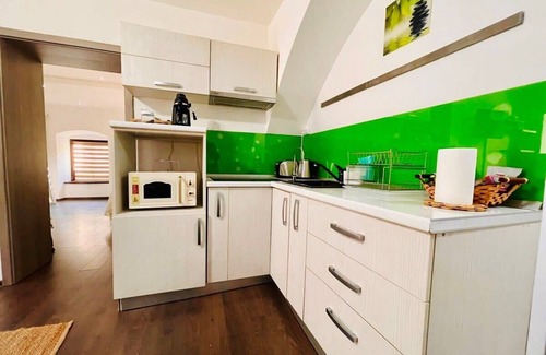 Brasov City Centre Apartment | Joy City Stay George Enescu 5