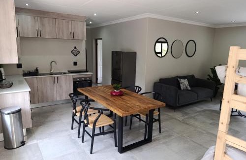 Eldoraigne Apartment | Joy Haven - Flat