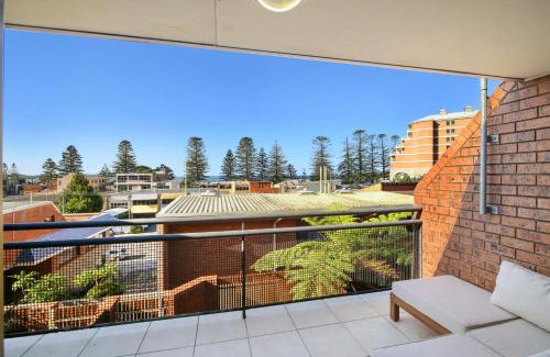 Terrigal Apartment | Joy's Hideaway