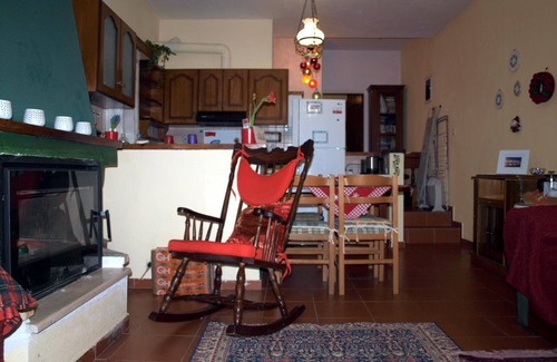 Ano Lechonia House | Joy Seaside Apartment