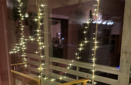 Newland Cabin | Joyful Vista with Breathtaking Views!