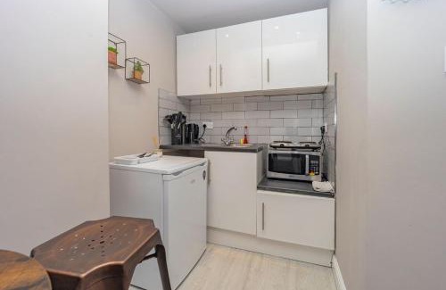 Brighton City Centre Apartment | JoysPick Central Cozy Studio BN164MID10