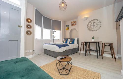 Brighton City Centre Apartment | JoysPick Central Cozy Studio BN164MID10
