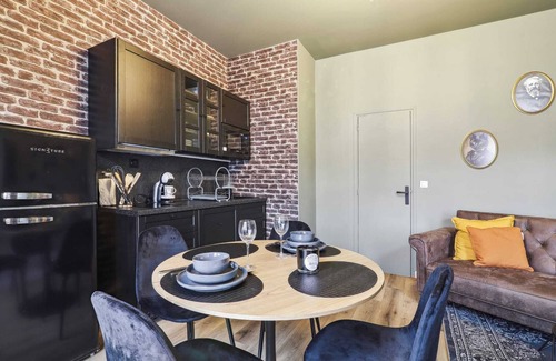 Saint-Honore - Jeanne d'Arc Apartment | *Jules Verne inspiration* 2-room apartment
