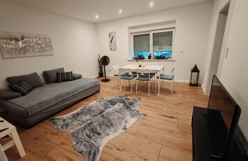 Schiffweiler Apartment | Julia