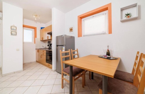 Povile Apartment | Julija apartment 70m from beach