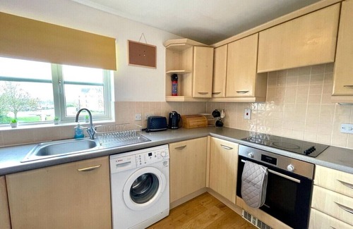 Bradley Stoke Apartment | July Disc - Long Stay - Contractors