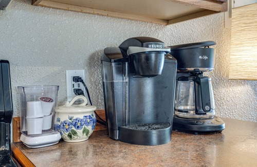 Mendenhall Valley Apartment | Juneau Apartment - Minutes to Mendenhall Glacier