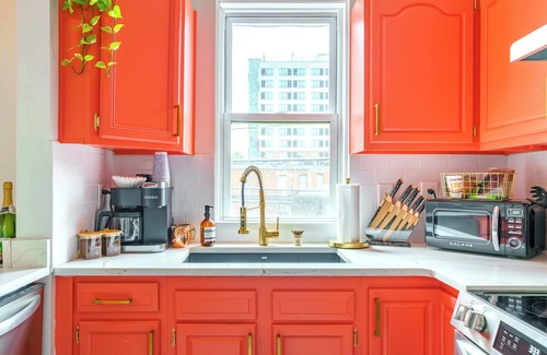 Short North House | Jungle Gem Master house