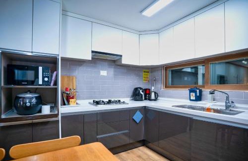 Geoje Hotel | Jungto Palace