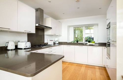 Cirencester House | Juniper House (HM13), Lower Mill Estate, Cotswolds