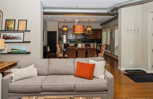 Shorewood-Tower Hills-Harbert Condo | Juniper Presents: A Cool Harbert Loft Near Beaches with Fire Pit
