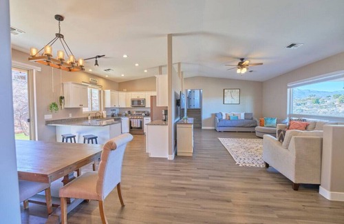 Cottonwood-Verde Village House | Juniper Trail | Hot Tub, Firepit, Views