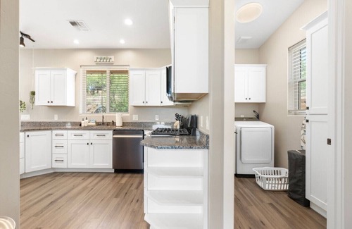 Cottonwood-Verde Village House | Juniper Trail | Hot Tub, Firepit, Views