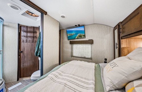 Jupiter Farms Cottage | Jupiter Farms Cottage -Pet friendly, Beach 15 mins