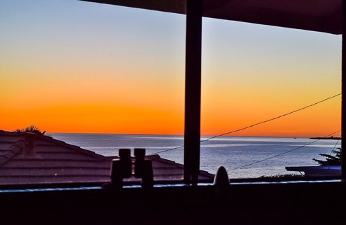 Opal Cliffs House | Just 1 House to Beach, Views, Kid&Dog Friendly, New W/Ds& Spa,4+Kings,GatedParkg