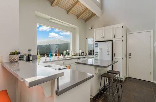 Meeks Bay House | Just above the waters of Meeks Bay, this remarkable home offers unobstructed 180-degree lake views.