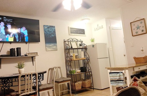 North Beach Condo | "Just Beachy" Condo!