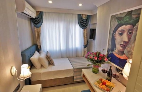Cagaloglu Hotel | Just Inn Hotel