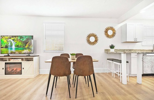 St. Augustine House | Just North of Historic St. Aug, Patio, Garage, BBQ