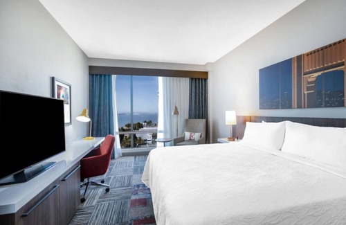 Emeryville Hotel | Just What You Were Looking For! Bay View, Pet-Friendly Property, Parking!