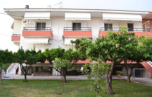 Pefki Apartment | K SANTIS STUDIOS