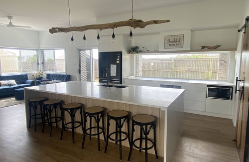 Rules Beach House | Kaarakin Beach House - Option 3 - Escape the world and simply relax - Keg Option