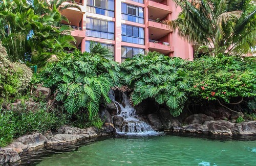 Port Coquitlam Apartment | Kahana Falls Maui Studio for 2 kitchenete 1 week Jan 13 to 20