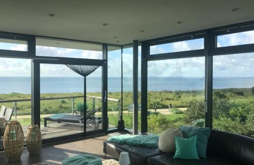 Pelzerhaken Apartment | Kailua Loft - Waterfront
