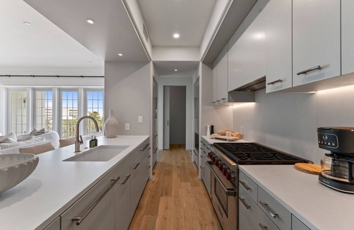 Seacrest Hotel | Kaiya Beach Resort