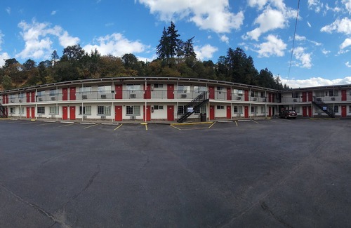 Carrolls Hotel | Kalama Hotel