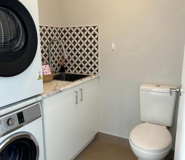 St Helens House | Kalang BnB St Helens