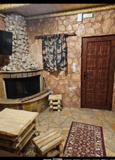 Kato Zachlorou Ski Chalet | Kalavrita House 62