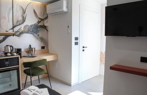 Boncore Bed & Breakfast | Kalinifta Rooms Luxury Style