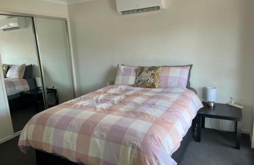 Kallangur Apartment | Kallangur 3 Bedroom Townhouse