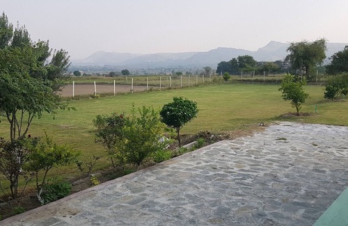 Punjab Other | Kallar kahar Country Club Farm house. Lake view from comfort of your house. 3km.