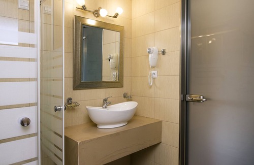 Potos Hotel | Kallisti Hotel